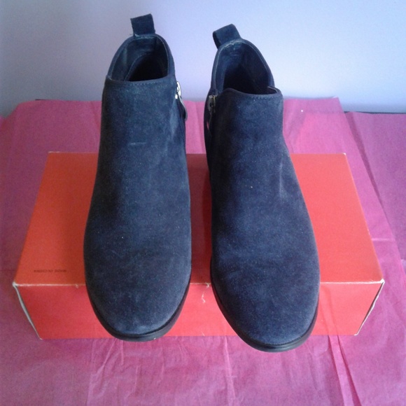 ladies navy ankle boots size 6